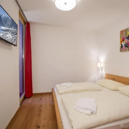Semesterbostad Apartment In Neukirchen By Ski Lift & Sauna *