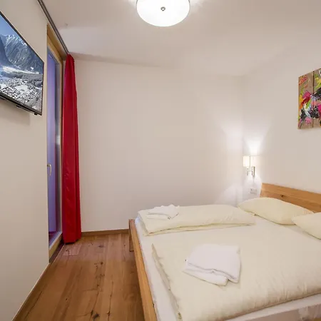 In Neukirchen By Lift & Sauna Appartement *