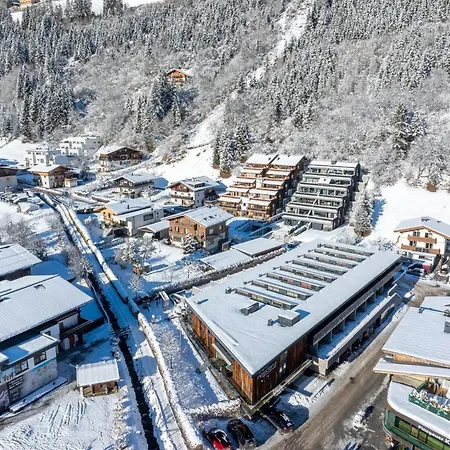 Semesterbostad Apartment In Neukirchen By Ski Lift & Sauna *